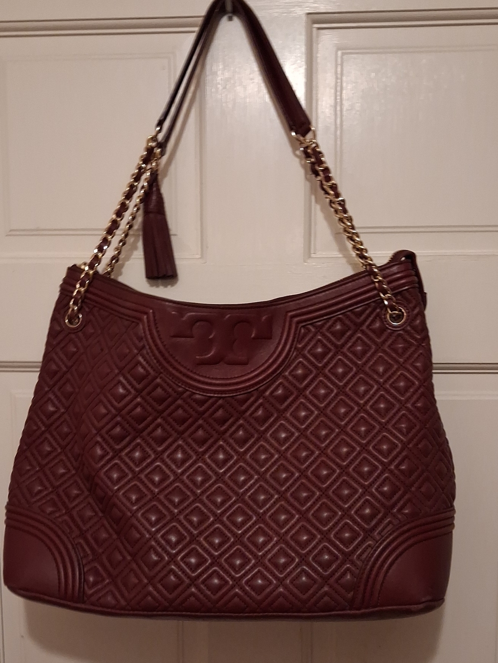 Tory Burch Deep Burdendy Leather Shoulder Bag.